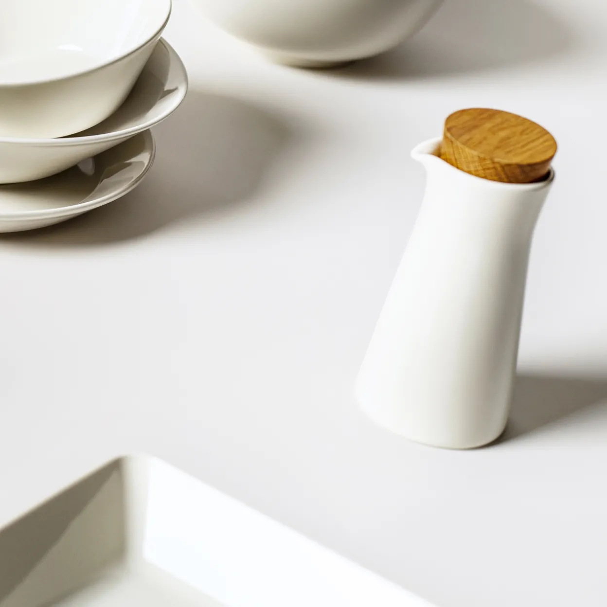 Kaadin 0,2l kannella valkoinen